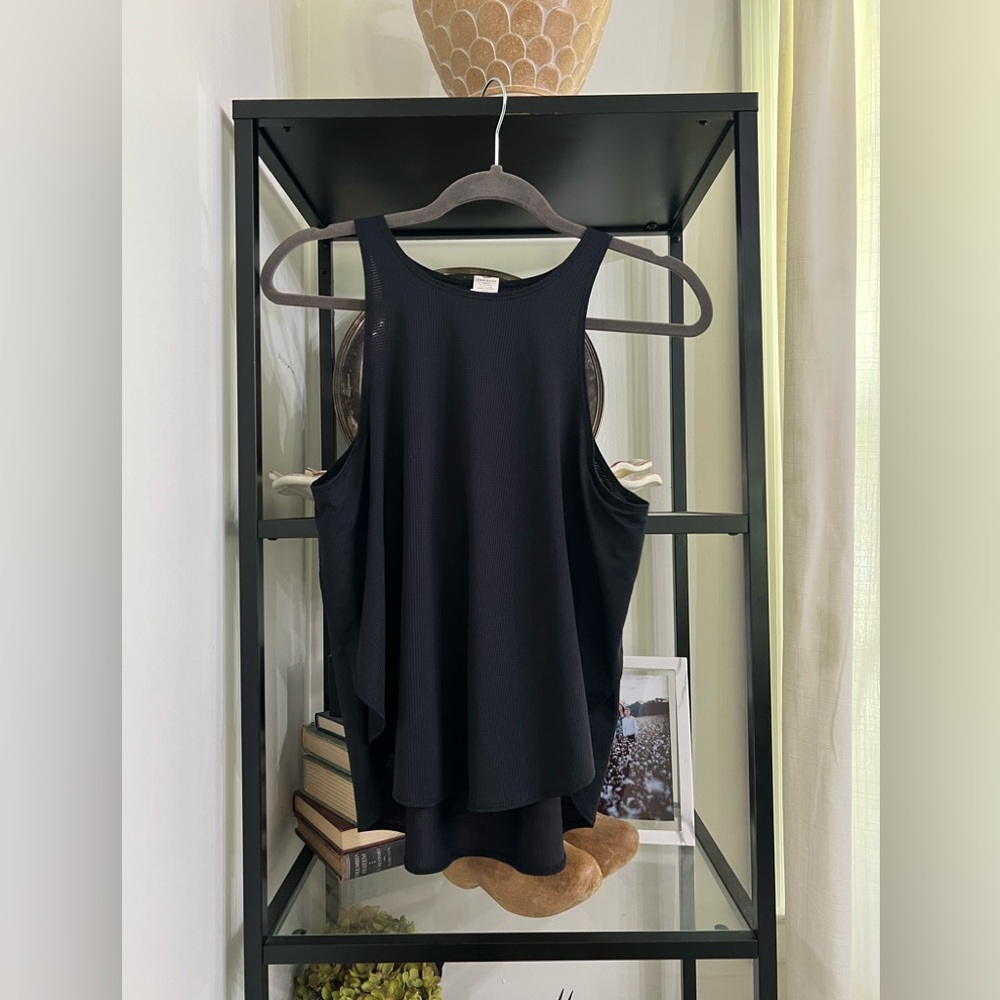 Fabletics black tank top